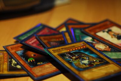 美國《遊戲王》比賽「玩家體味太臭」 店家狂被投訴怒停賽一週