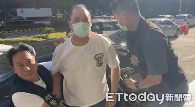 大陸男拳打矢板明夫急奔機場！香港改飛釜山...只差15分鐘離境