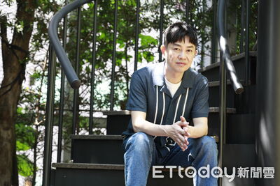 專訪／李明川童年躲債「搬家18次」　排戲回憶湧上…失控當場淚崩　