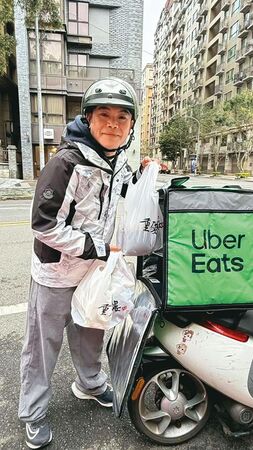 背債不落跑／獨家！5千萬巨債剩500萬　馬國弼炸雞賣到深夜拚命還