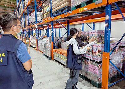 桃園衛生局全面追查中聯致癌油　首波32家下架逾1.2萬公斤