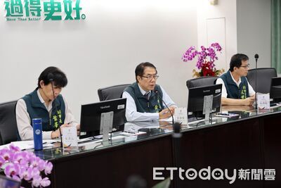 巴威颱風逼近台南!黃偉哲主持整備會議 責成市府團隊嚴陣以待