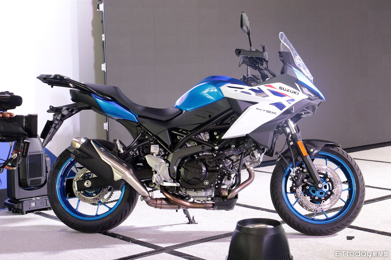 ▲Suzuki「跨界重機SV-7GX」台灣開賣　同級唯一V雙引擎。（圖／記者張慶輝攝）
