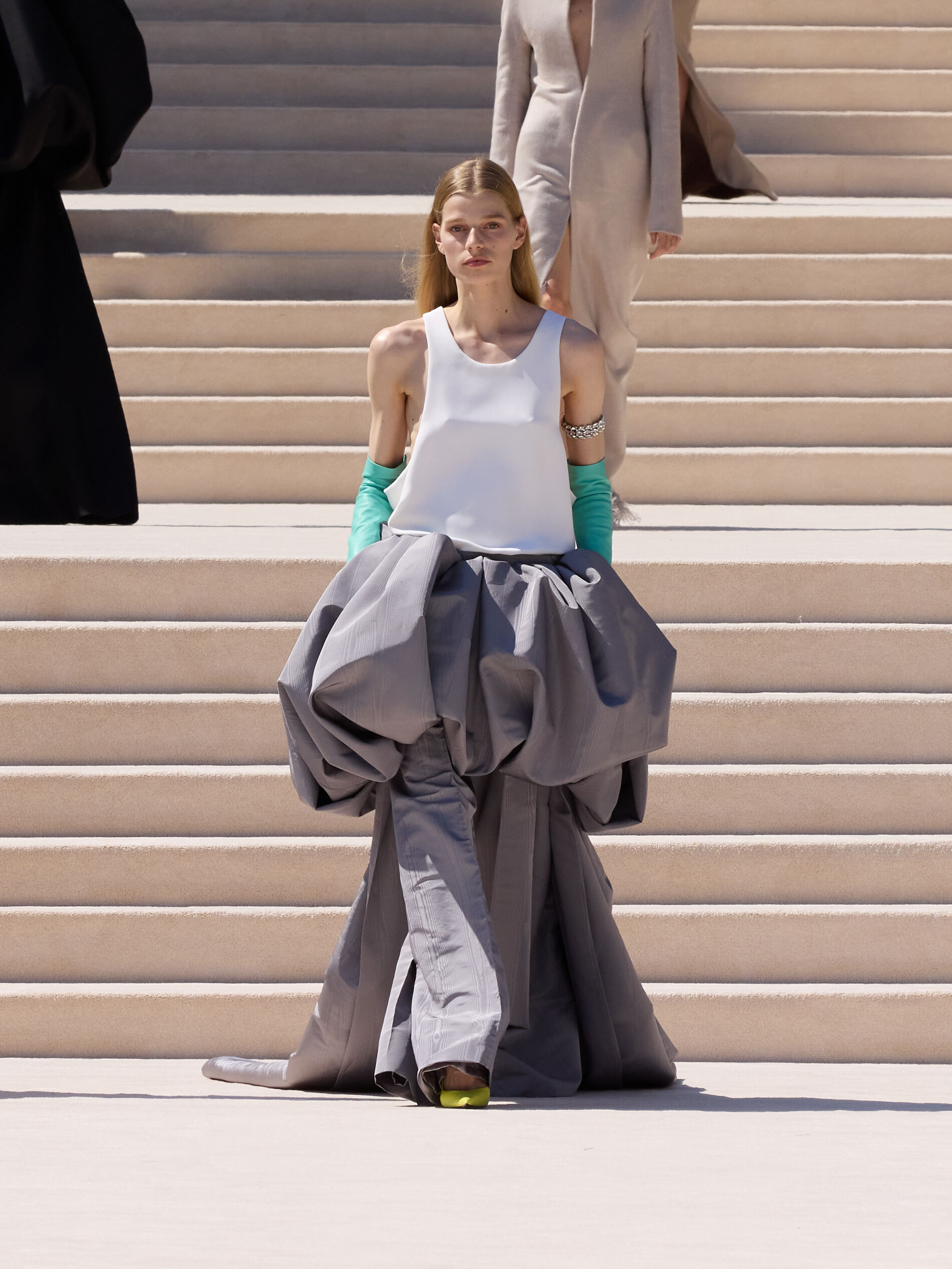 ▲▼    balenciaga    。（圖／品牌提供）