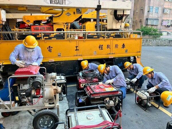 ▲強颱巴威即將來襲，台電桃園區處全力戒備