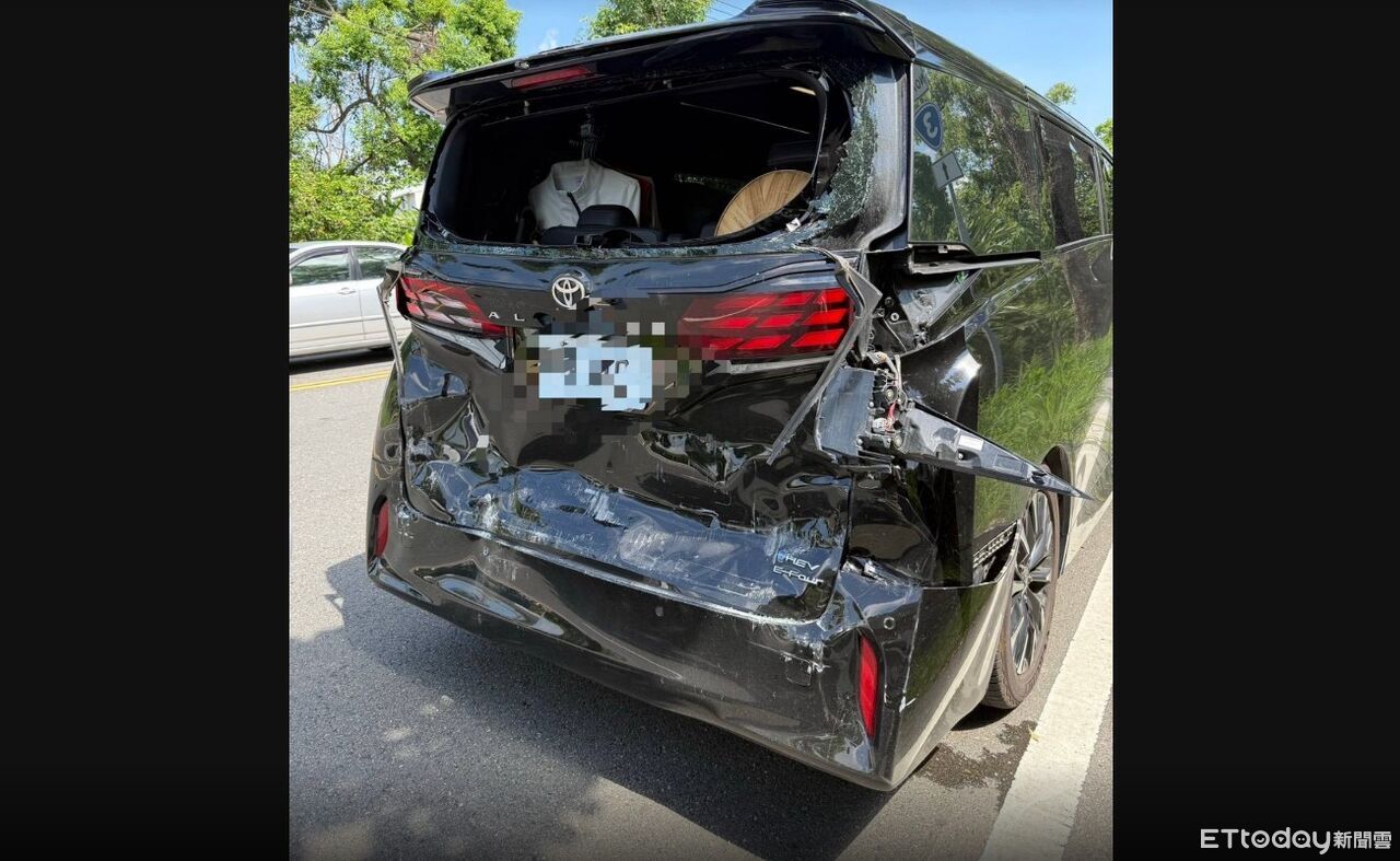 快訊/張麗善驚傳車禍!遭預拌車猛撞...後擋全碎 驚悚畫面曝 | ETtoday社會新聞 | ETtoday新聞雲