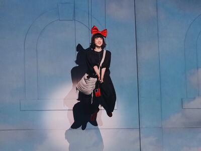 《魔女宅急便》飛天秘辛曝光 靠核心維持優雅、空中最難演悲傷