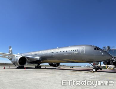 星宇航空藝術機「空山銀」12日首航東京 主題備品10月上線