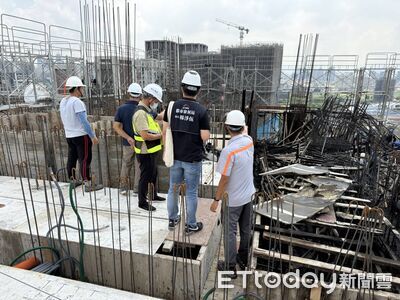 燒到鋼筋變形!台中建案大火被勒停 都發局會勘驚見滿地易燃物