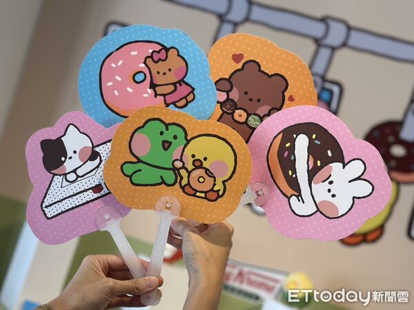 ▲▼Krispy Kreme聯名LINE FRIENDS minini。（圖／記者蕭筠攝）
