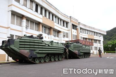 國軍兩棲突擊車進駐蘇澳！已發放1萬沙包...預計撤離410人