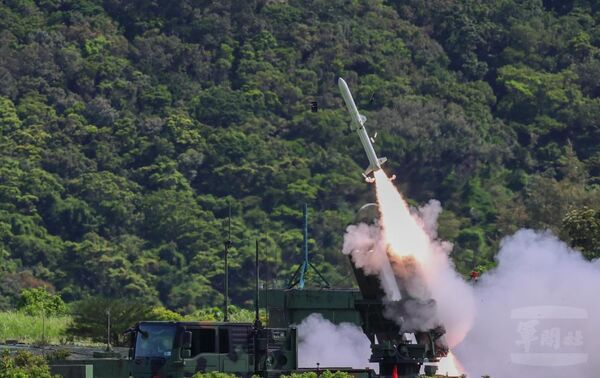 陸軍精準飛彈射擊　實彈驗證部隊防空能力