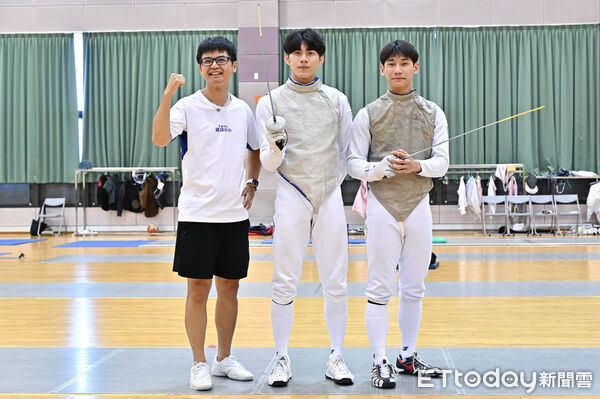 ▲中華擊劍代表隊男子鈍劍教練陳柏槐(左起)與選手郭均祐、陳弈通。（圖／記者李毓康攝）