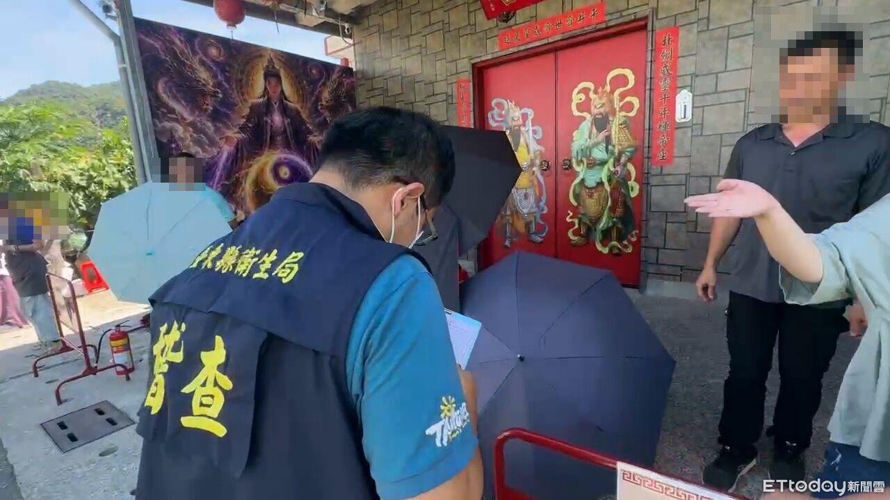 鯊魚劍砍背流血!尬電師父加水給信徒喝遭檢舉 衛生局登門稽查 | ETtoday社會新聞 | ETtoday新聞雲