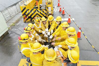 巴威大風豪雨強襲!桃園近萬戶停電台電急搶救 2500戶仍沒電