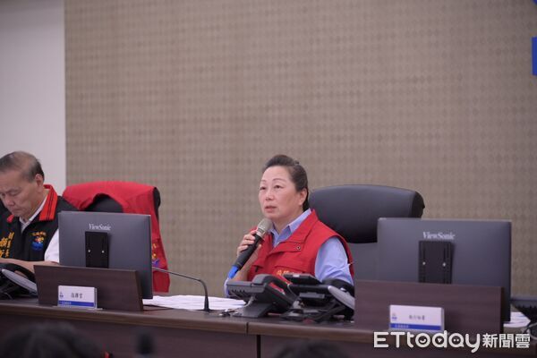 ▲▼花蓮縣長徐榛蔚主持花蓮縣災中應變會議。（圖／花蓮縣政府提供，下同）