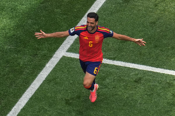 ▲西班牙奇兵梅里諾（Mikel Merino）補射破門，幫助球隊以2比1擊敗比利時，挺進4強。（圖／達志影像／美聯社）