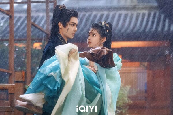 ▲《雀骨》由侯明昊、艾米主演。（圖／愛奇藝國際版提供）