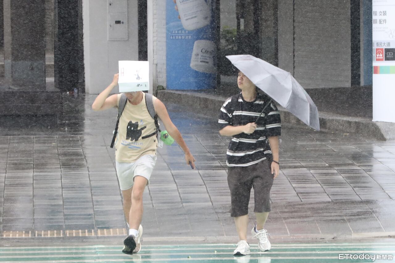 快訊/雨彈升級 7縣市豪大雨特報 | ETtoday生活新聞 | ETtoday新聞雲