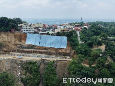 坡面持續滑動!雲林坪頂村居民預防性撤離 現場驚險畫面曝