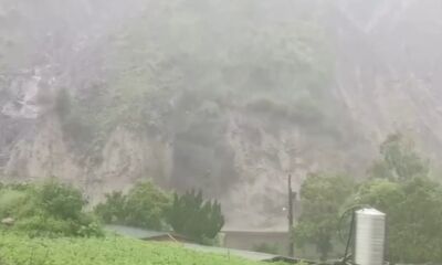 巴威豪雨狂炸尖石!整片山壁瞬間崩塌 泥流狂奔恐怖畫面曝