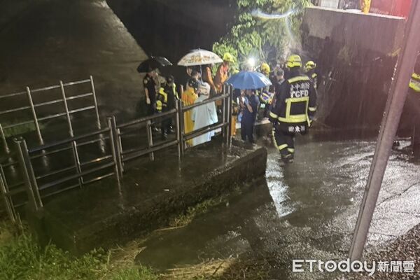 ▲▼立仁橋下一人明顯死亡。（圖／民眾提供）