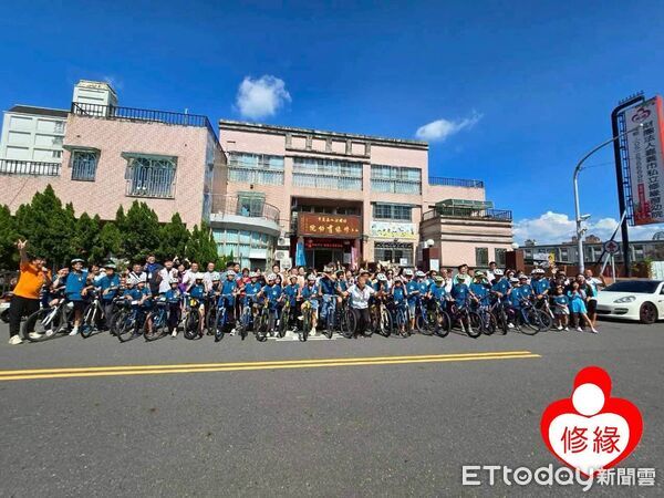 ▲▼ 政企政界齊送愛！「全一水電」攜手市議長陳姿妏、張秀華議員、獅子會 助修院育幼院單車征墾丁   。（圖／記者翁伊森翻攝）