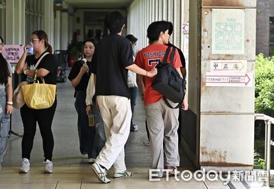 分科測驗首日考「物、化、生、數甲」 考生不得拒絕金屬探測