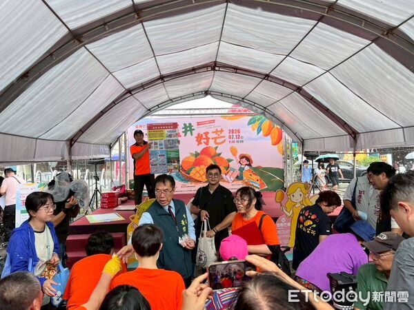 ▲2026台南國際芒果節產地壓軸場「玉井好芒」熱鬧登場，玉井消防分隊進駐活動現場宣導防火及防災安全。（記者林東良翻攝，下同）