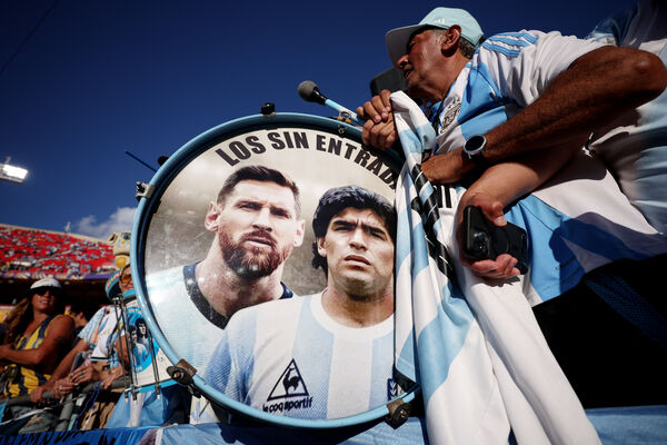 ▲Lionel Messi、Diego Maradona。（圖／路透）