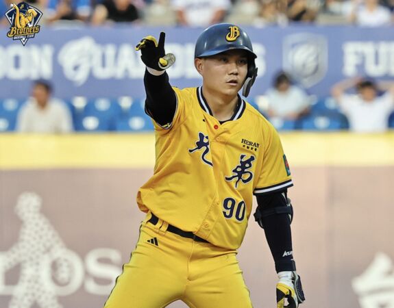▲黃韋盛、詹子賢、江坤宇             。（圖／中信兄弟提供）
