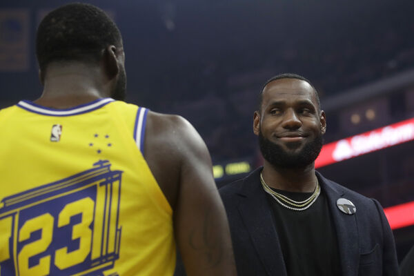 ▲詹姆斯（LeBron James）、格林（Draymond Green）私交甚篤。（圖／達志影像／美聯社）