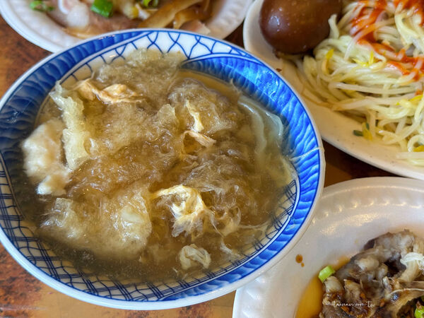 ▲▼煌明假魚肚。（圖／部落客台南好Food遊授權提供）
