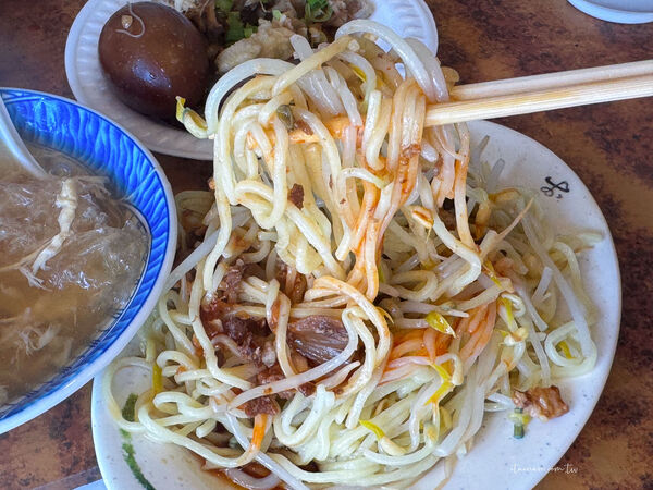 ▲▼煌明假魚肚。（圖／部落客台南好Food遊授權提供）
