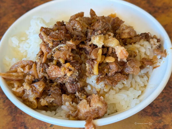 ▲▼煌明假魚肚。（圖／部落客台南好Food遊授權提供）