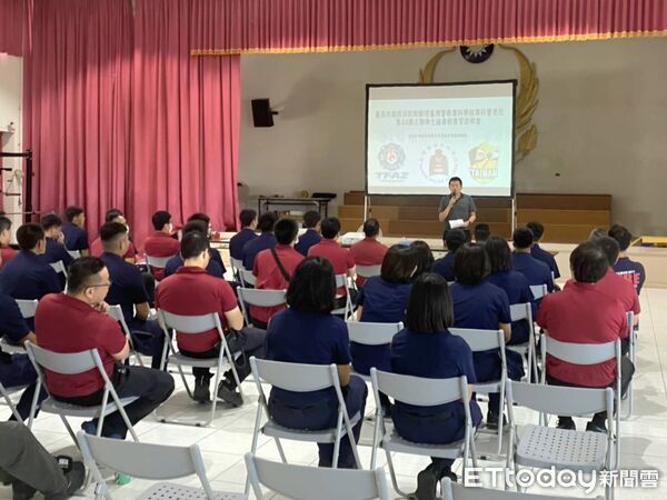 ▲台南市政府消防局舉辦警專第44期消防安全科正期組暑假實習說明會，34名學生正式展開6週實務實習。（記者林東良翻攝，下同）