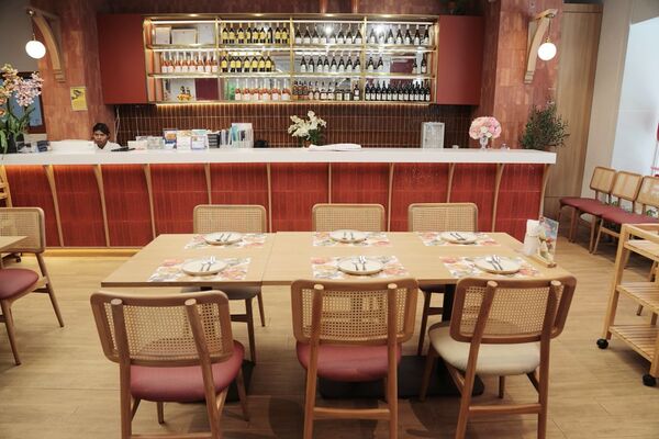 ▲▼Savoey @The Mercury Ville at Chidlom+九大神明祈福。（圖／VIVIYU小世界授權提供）