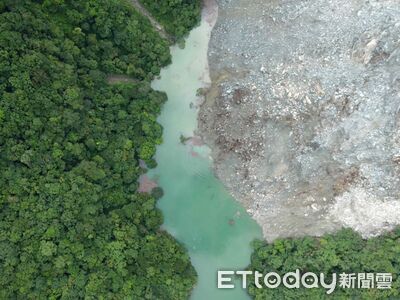 快訊／萬里溪堰塞湖水位接近溢流　農業部急喊：做好撤離準備