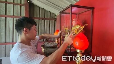 颱風天開特斯拉偷荷蘭將軍! 台南姊妹喊「有荷蘭血統」:保護祂