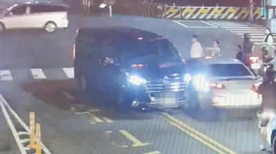 桃園「阿法」連撞3車!駕駛卡座位被救出 稱低血糖釀禍