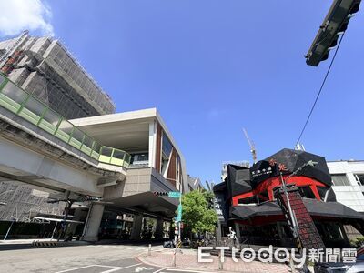 颱風唯一有開的百貨領軍　文心崇德商圈再添4大商場