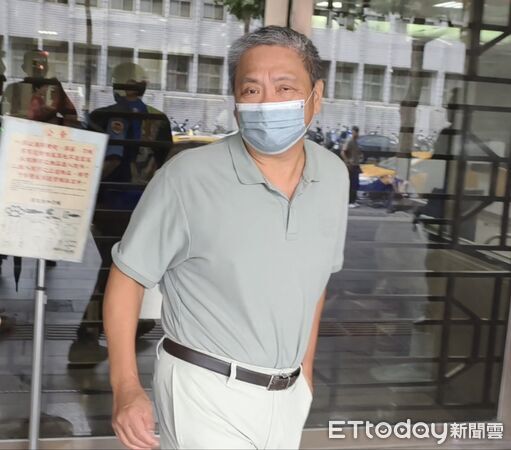 ▲▼國安會副秘書長林飛帆告國民黨立委王鴻薇誹謗他喬選舉貸款，合庫投信前董事長林柏裕今7/13到台北地院作證，否認王鴻薇提出的錄音檔是他的聲音。（圖／記者黃哲民攝）