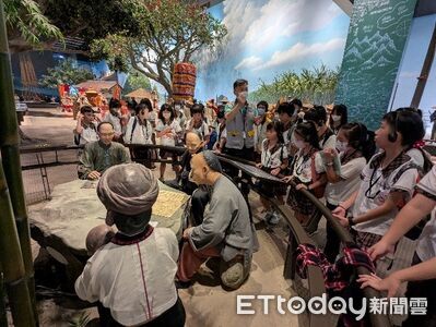 排灣族服飾藏歷史密碼 台南585名學子走進博物館探索族群文化