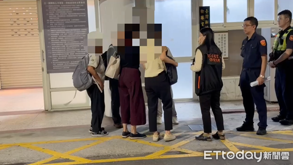 ▲▼陽明交大助教砍殺妹夫，檢方到場相驗。（圖／記者黃彥傑攝）