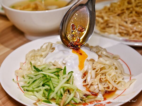 ▲▼崇文嘉義涼麵台中美村店。（圖／糖糖`s 享食生活授權提供）