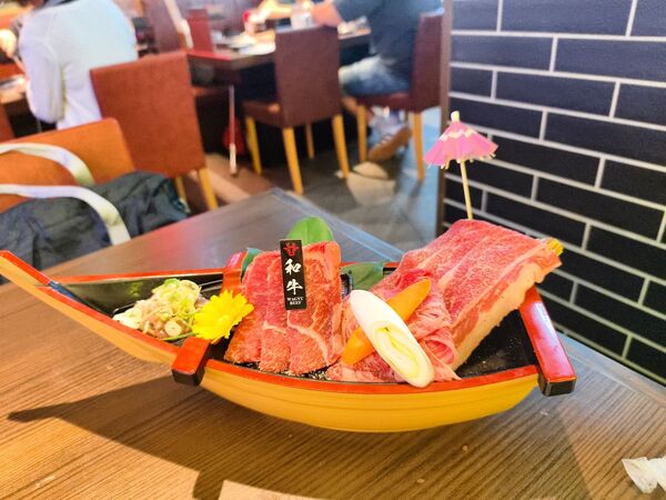 ▲▼肉屋橫丁。（圖／混血珊莎的奇幻旅程授權提供）