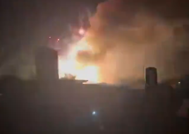 ▲▼福建一煙火廠爆炸。（圖／翻攝自微博）