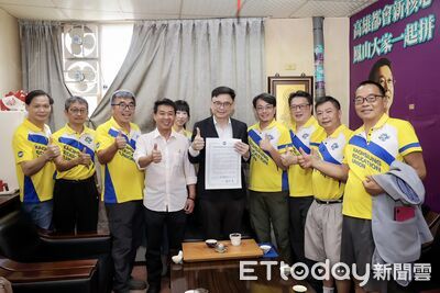 簽署六大教育訴求承諾書 賴瑞隆允諾:將親自主持教育圓桌會議