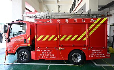 最強「在地團購」！　77人花457萬元捐贈消防小水車