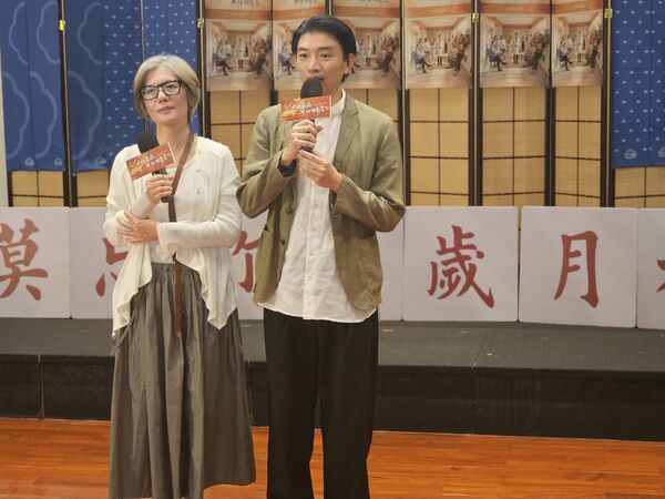 ▲《他的靈魂與他的書店》黃柔閩、曾少宗南下高雄宣傳。（圖／大愛提供）